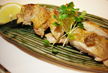 赤城鶏の塩焼き 500円：県産赤城鶏肉